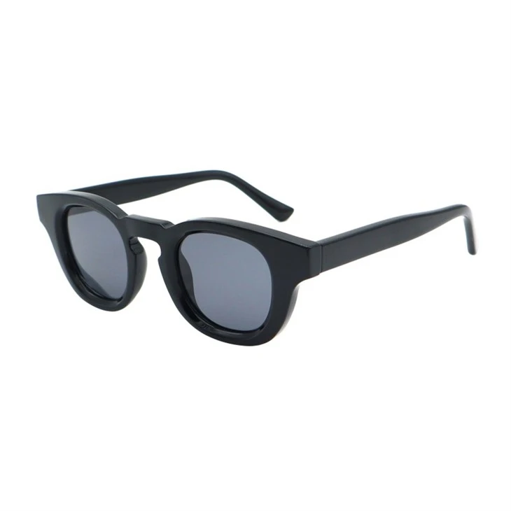 Men's Women's 90's Vintage Retro Small Square Wayfarer Sunglasses 490753-1